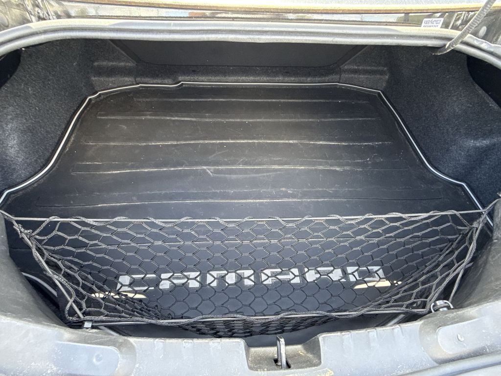 Thumbnail: 2011 Chevrolet Camaro - 13