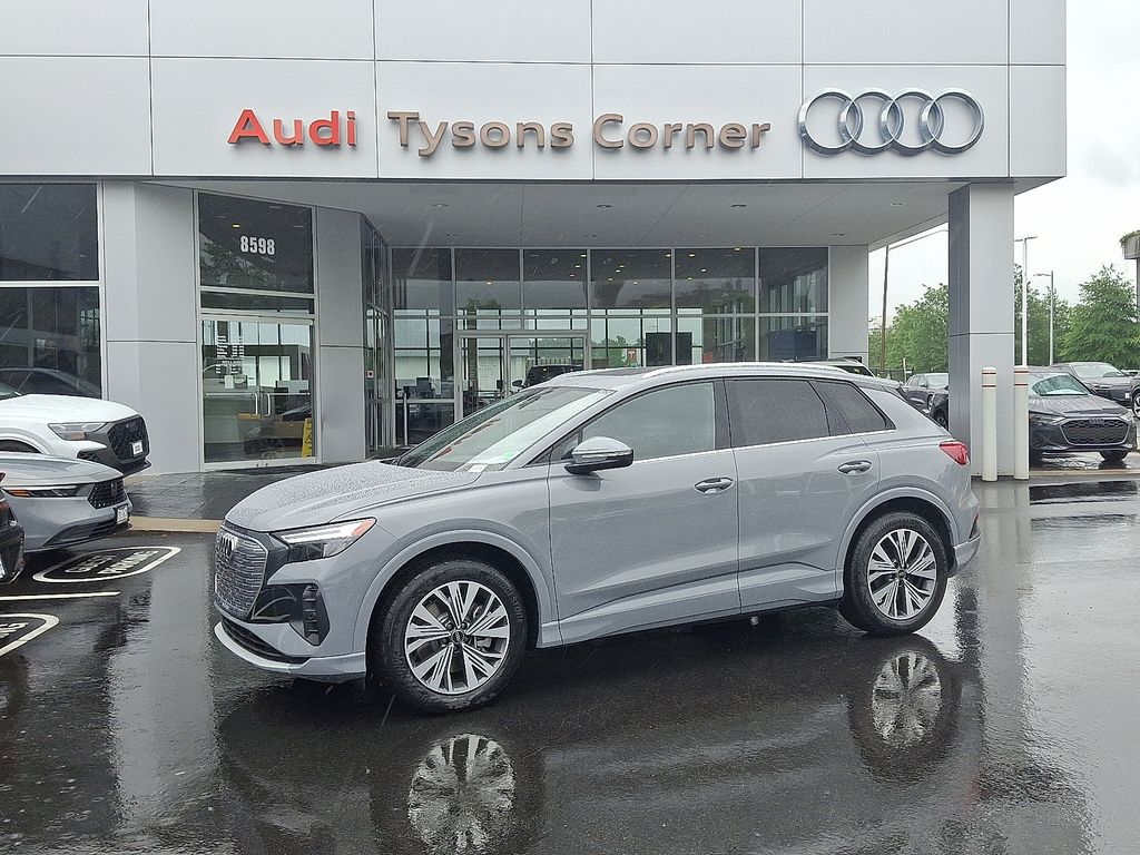 2025 Audi Q4 e-tron  -
                Vienna, VA