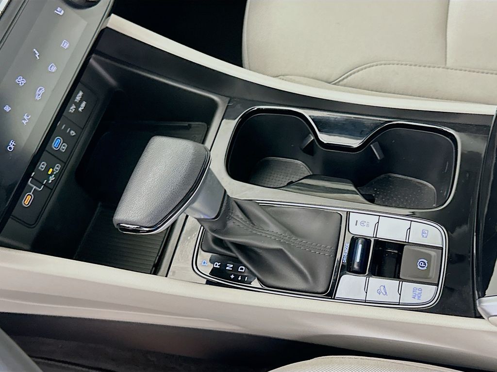 Thumbnail: 2025 Hyundai Tucson - 16