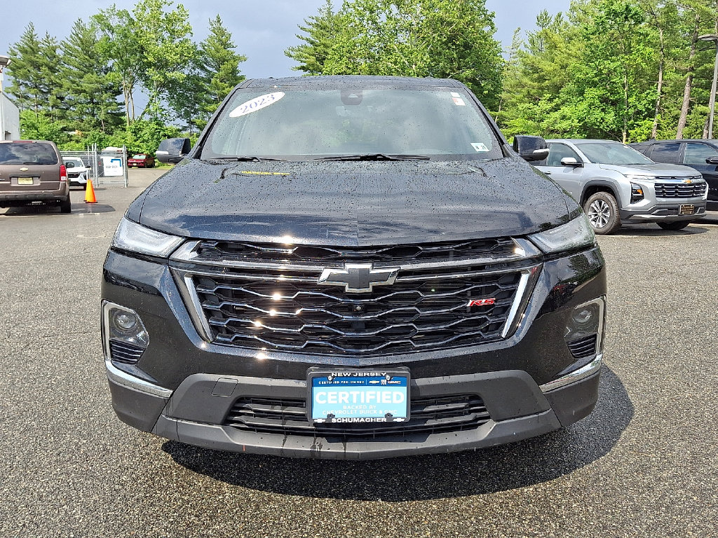 Used 2023 Chevrolet Traverse RS
