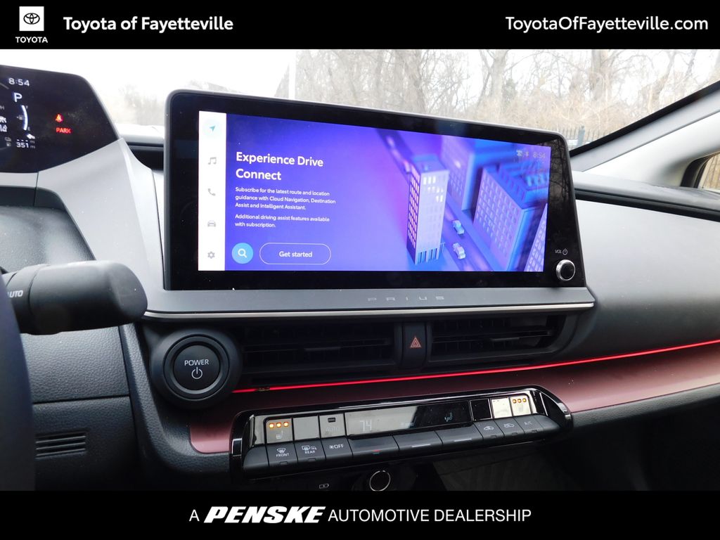 Thumbnail: 2024 Toyota Prius Prime - 10