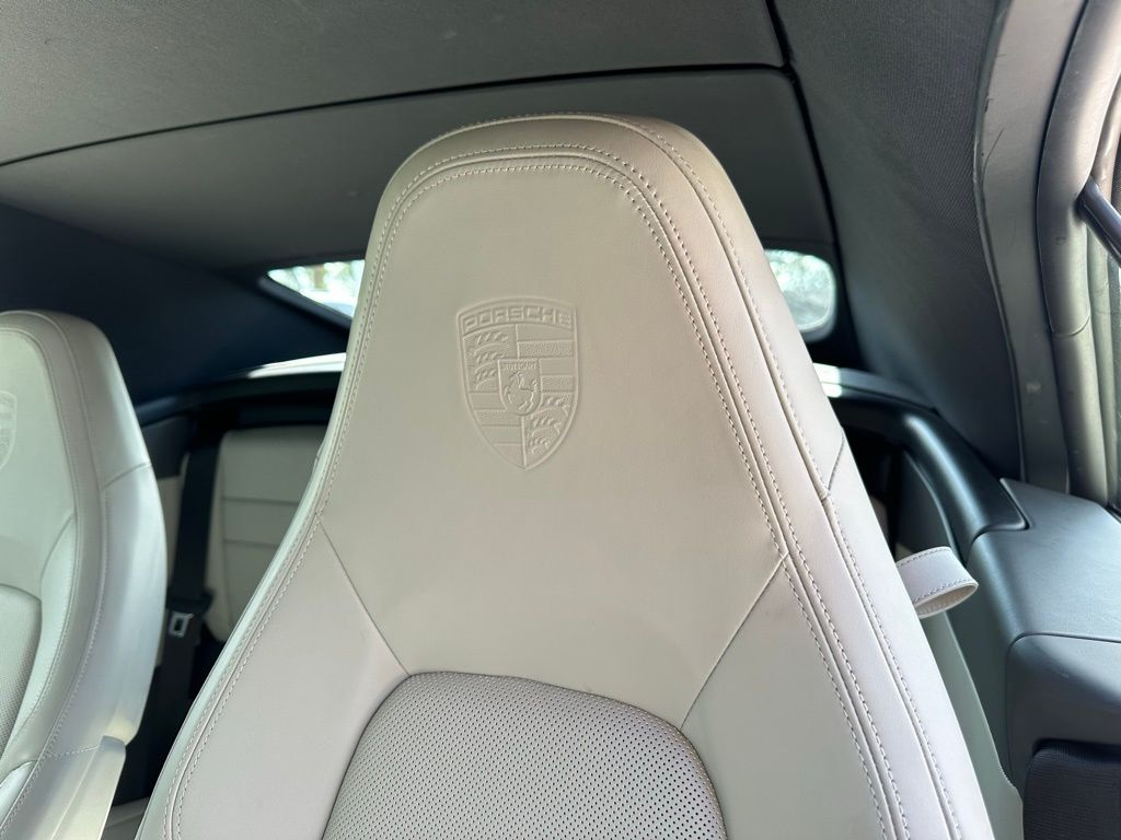 Thumbnail: 2020 Porsche 911 - 24