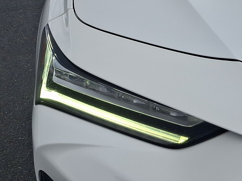 2021 Acura TLX Base 9
