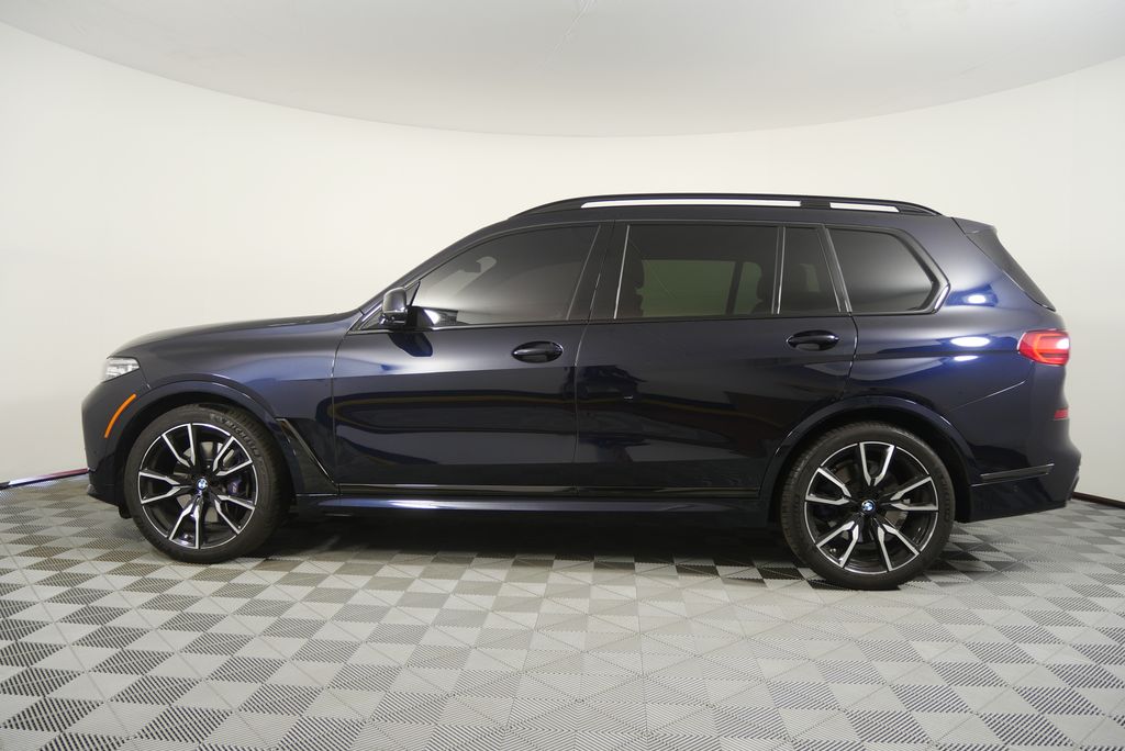 Thumbnail: 2021 BMW X7 - 6