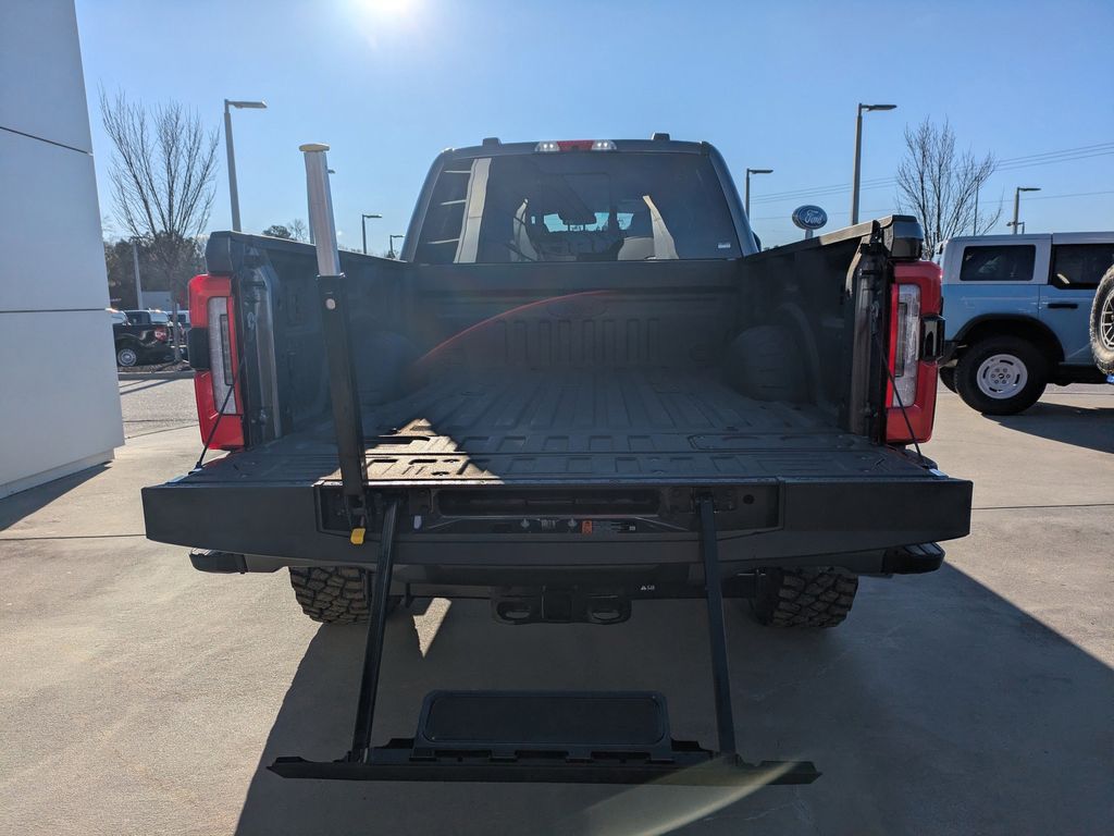 2026 Ford F-350 Super Duty Platinum