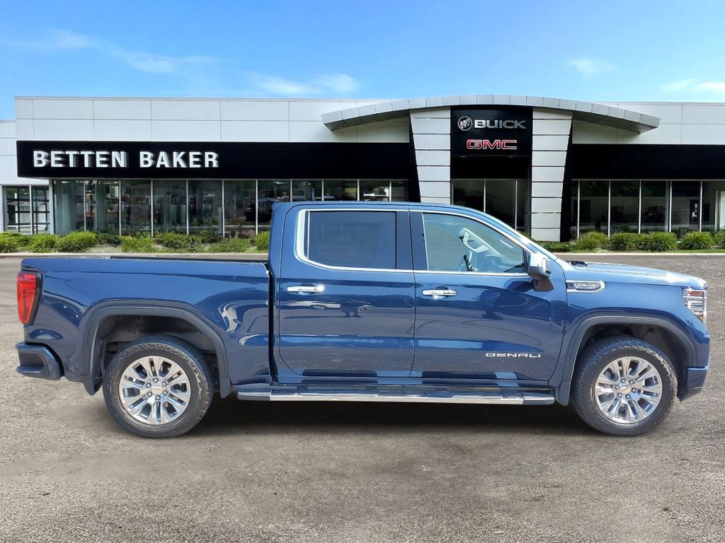 2023 GMC Sierra 1500 Denali 8