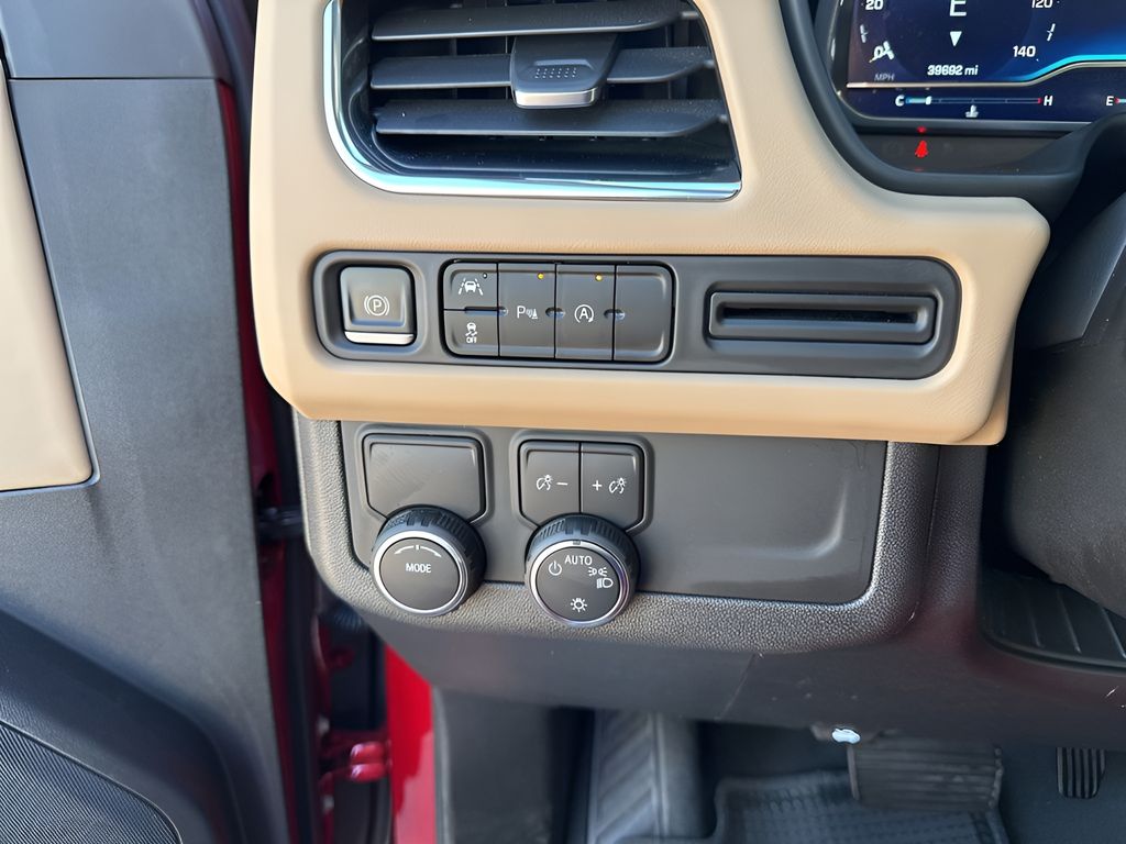 Used Car 2023 Chevrolet Suburban  Premier For Sale Under $60,000 In Austin, Texas