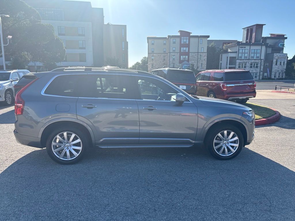Thumbnail: 2018 Volvo XC90 - 4