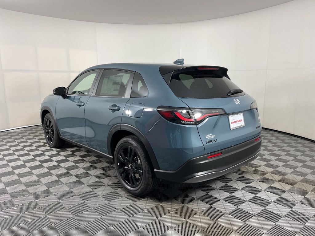 Thumbnail: 2026 Honda HR-V - 3