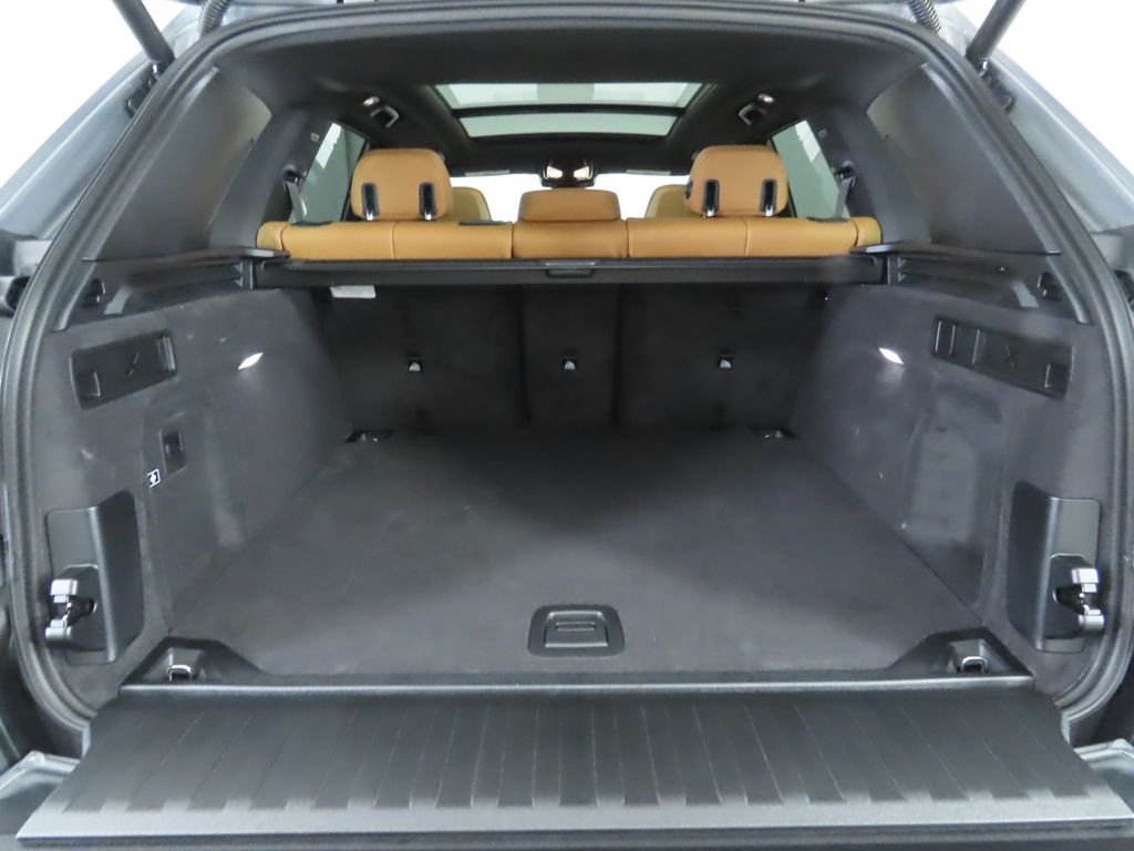 Thumbnail: 2026 BMW X5 - 29