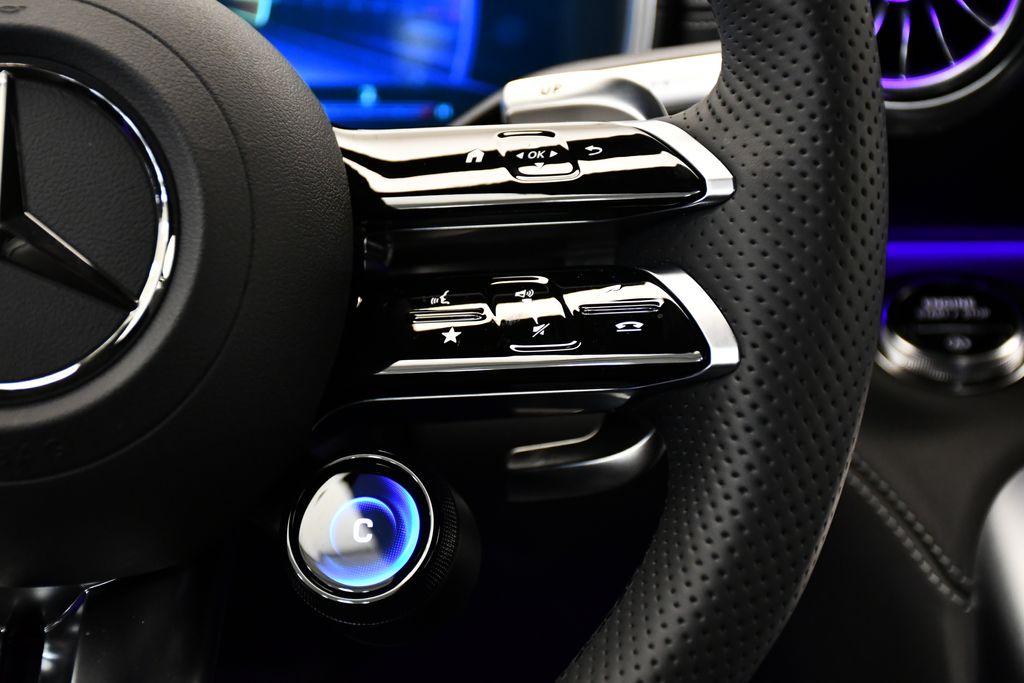 Thumbnail: 2026 Mercedes-Benz AMG GT - 23