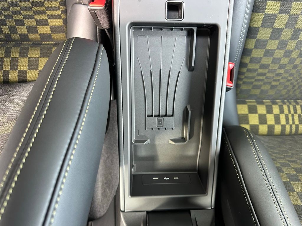 Thumbnail: 2026 Porsche 911 - 28