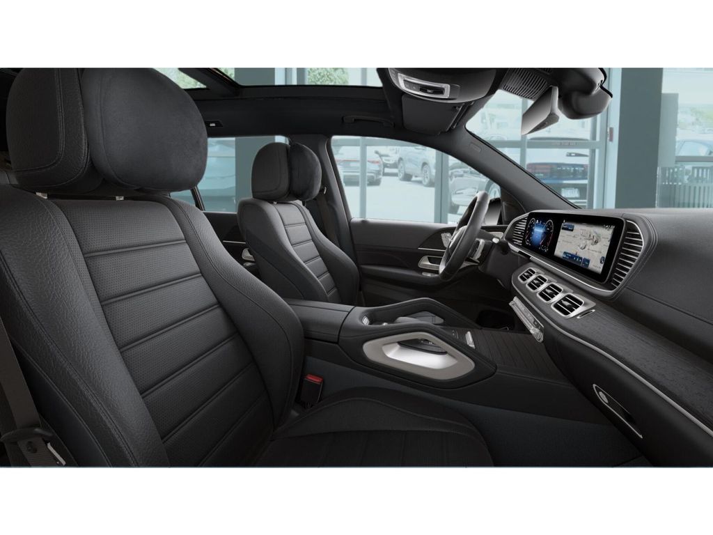 Thumbnail: 2026 Mercedes-Benz GLS - 4