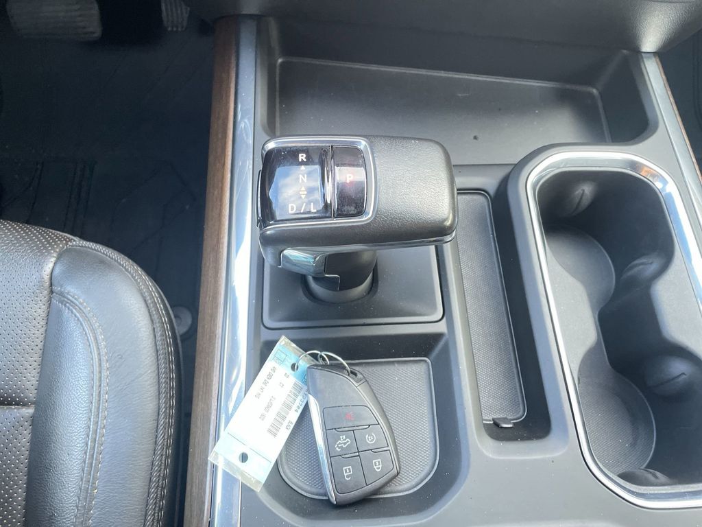 2022 Chevrolet Silverado 1500 High Country - Photo 23