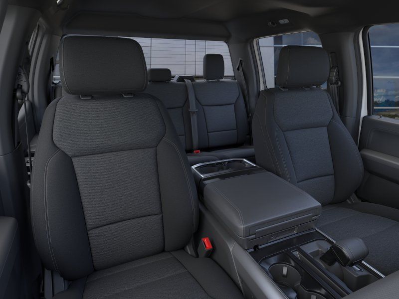 New 2026 Oxford White Ford XLT image 10