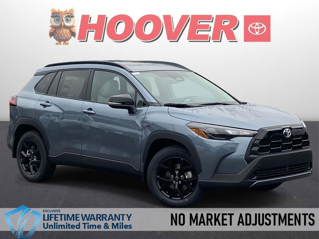 2026 Toyota Corolla Cross LE FWD