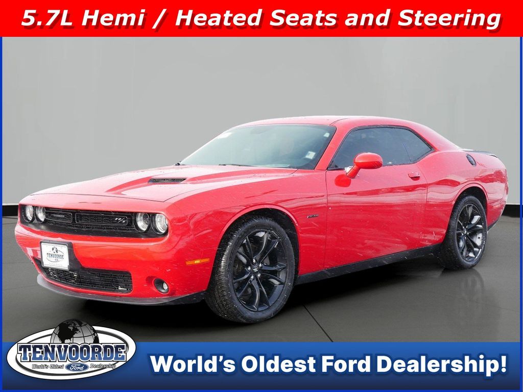 2017 Dodge Challenger R/T RWD
