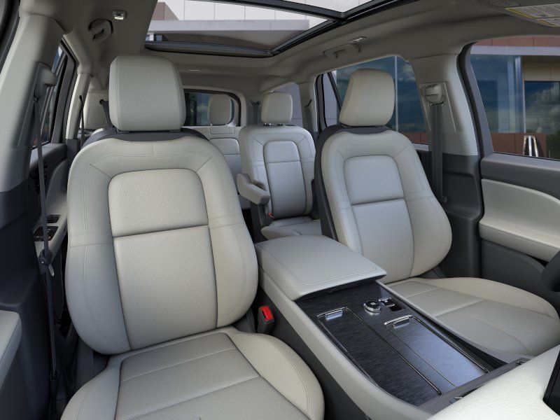 New 2026 Infinite Black Metallic Clearcoat Lincoln Reserve image 10