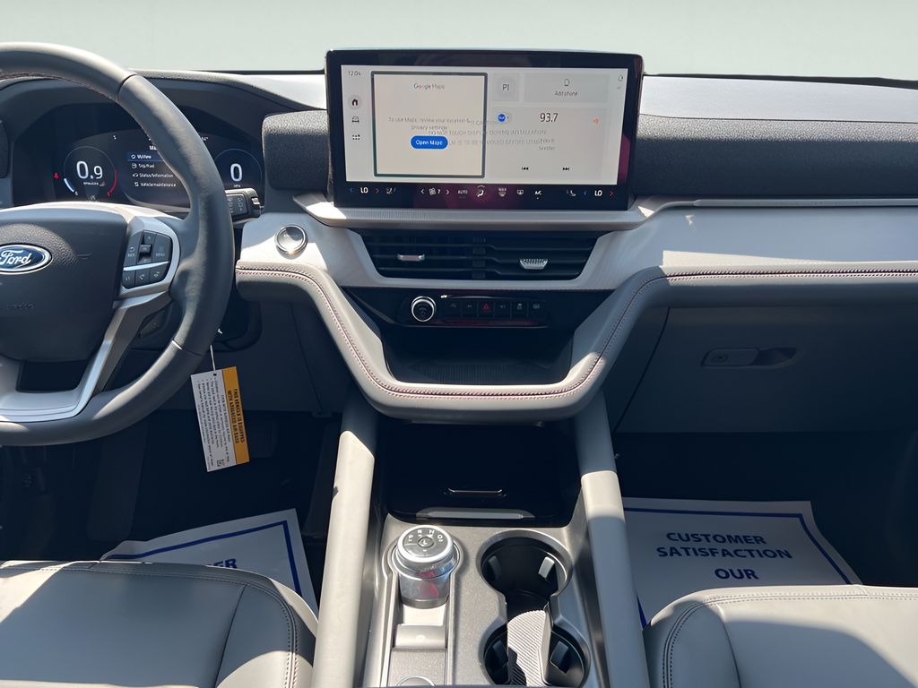 2025 Ford Explorer