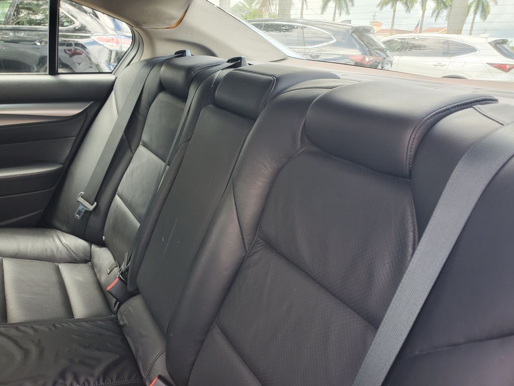 2010 Acura TL - $5,488
