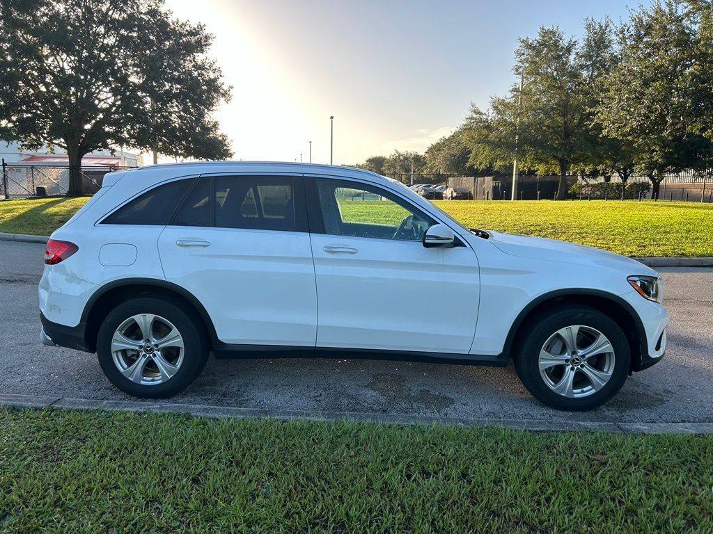 Thumbnail: 2018 Mercedes-Benz GLC - 6