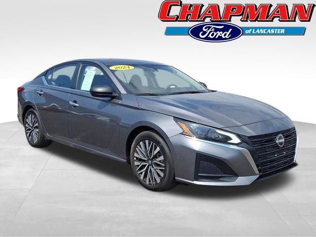 Gray (Gun Metallic) 2024 Nissan Altima Sedan Front-Wheel Drive Continuously Variable Transmission