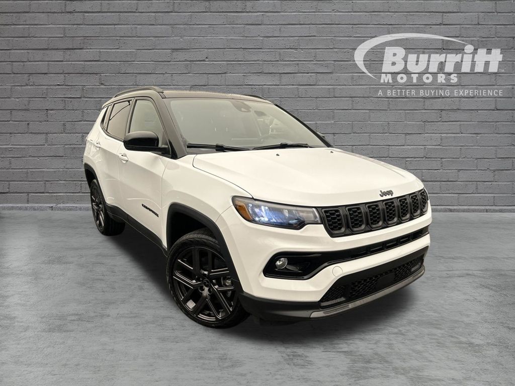 Bright White Clearcoat 2026 Jeep Compass SUV / Crossover Four-Wheel Drive 8-Speed Automatic