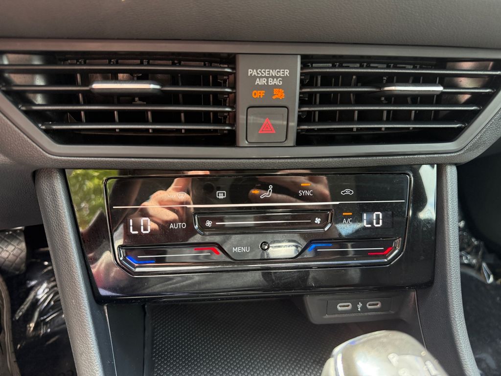 2025 Volkswagen Jetta 1.5T S photo