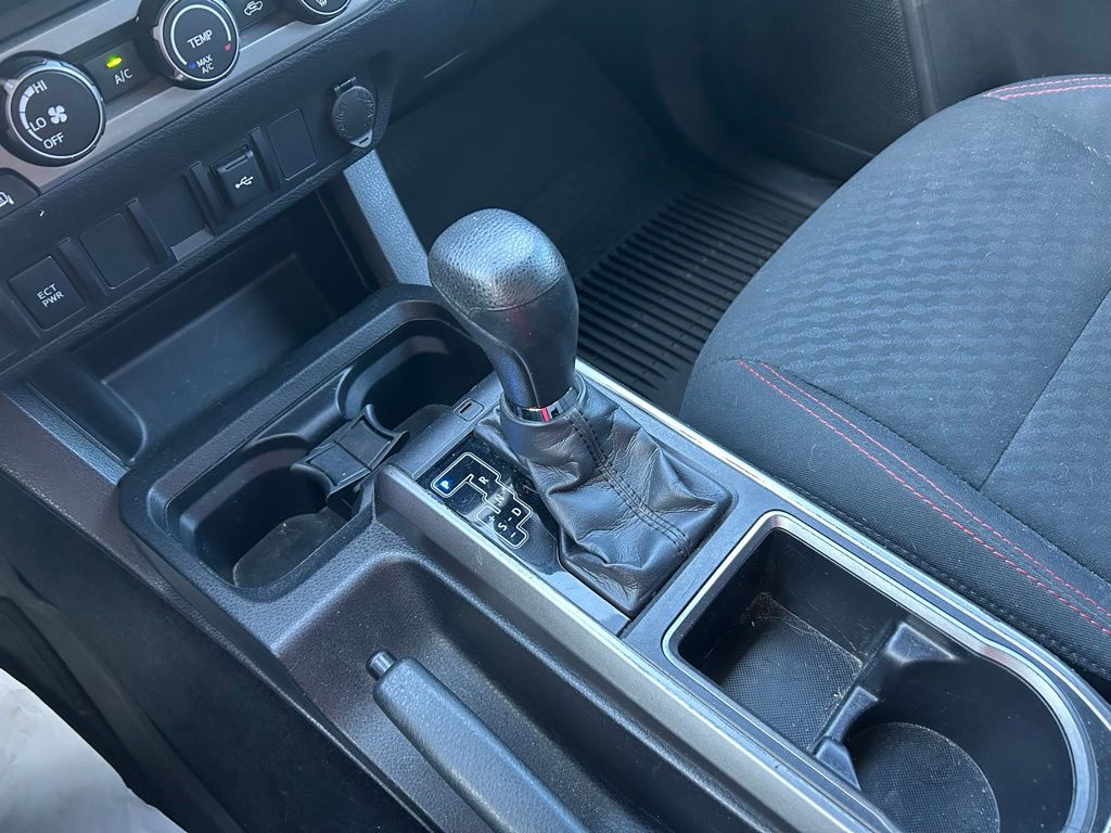 Thumbnail: 2023 Toyota Tacoma - 24