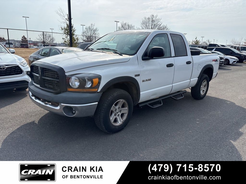 2008 Dodge RAM 1500 ST Quad Cab 4WD