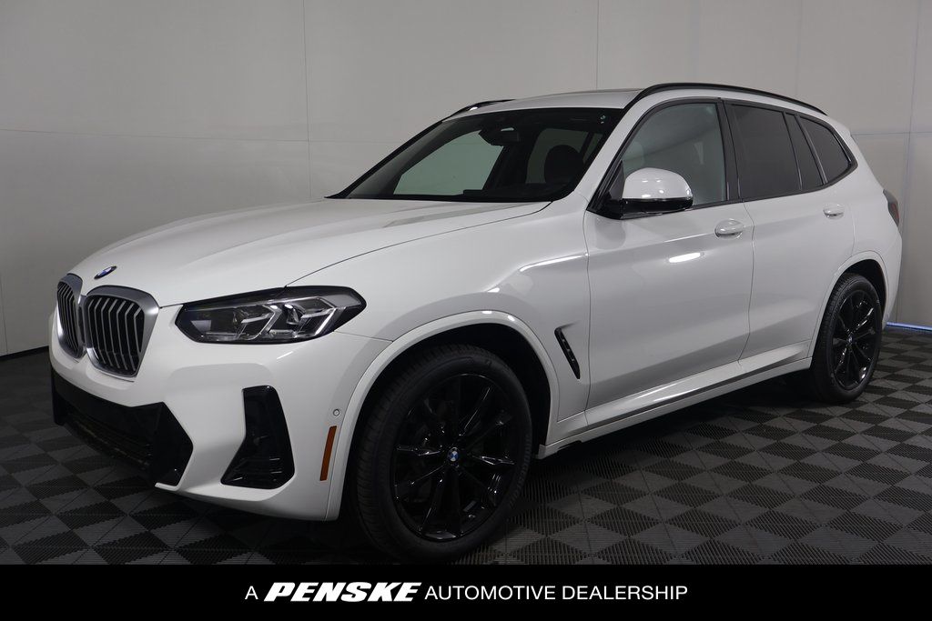 2024 BMW X3 sDrive30i Hero Image
