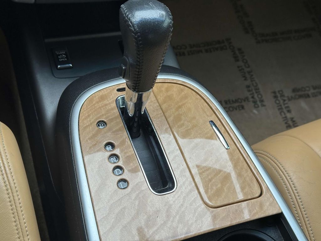 Thumbnail: 2011 Nissan Murano - 12