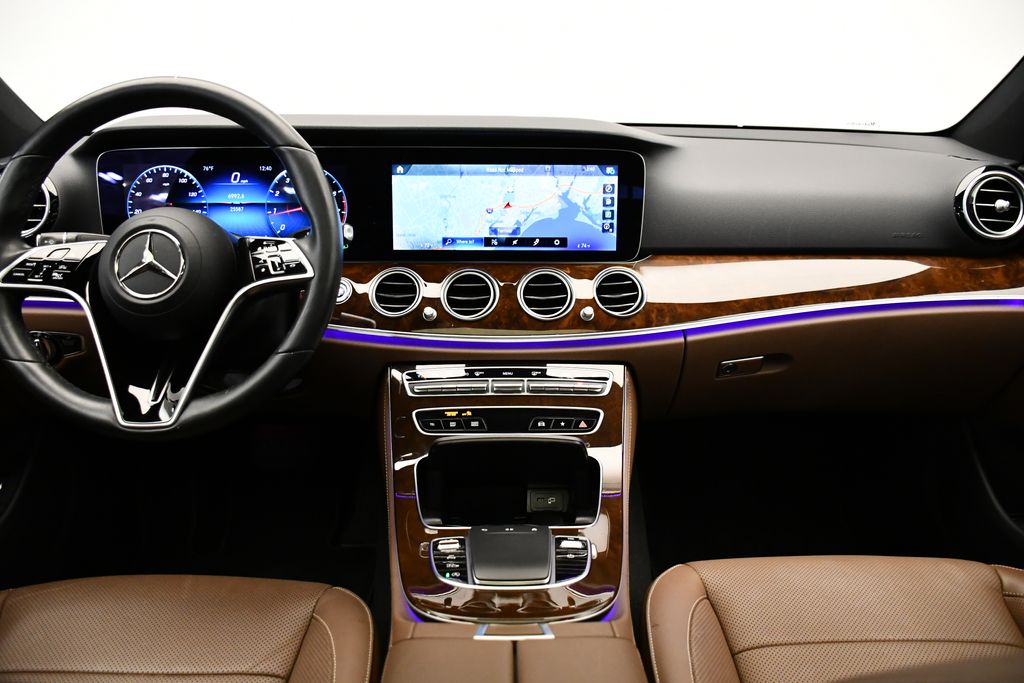Thumbnail: 2022 Mercedes-Benz E-Class - 18