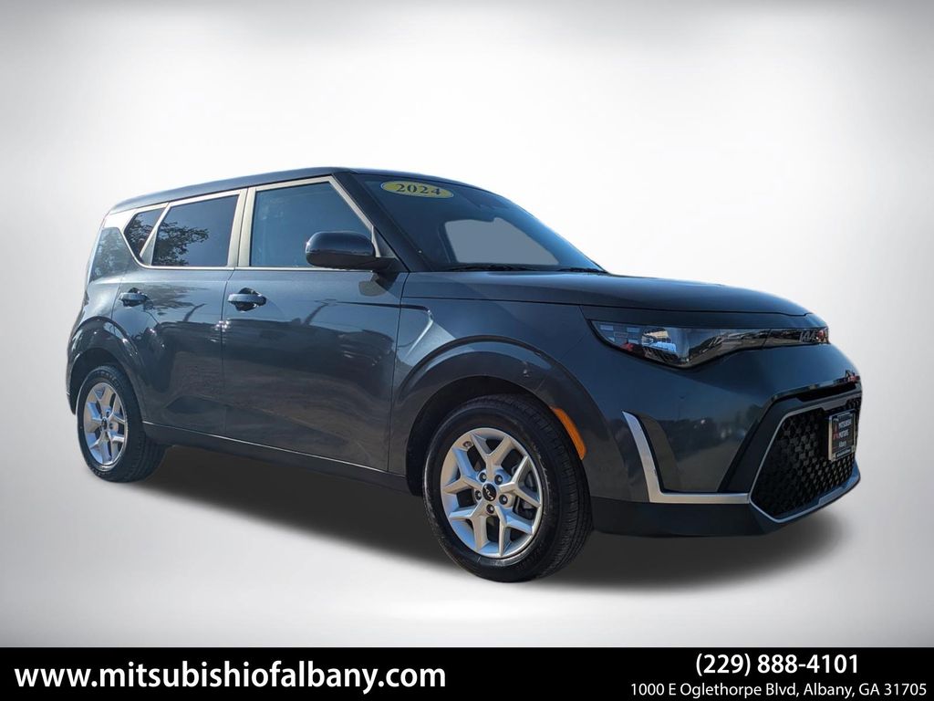 2024 Kia Soul LX