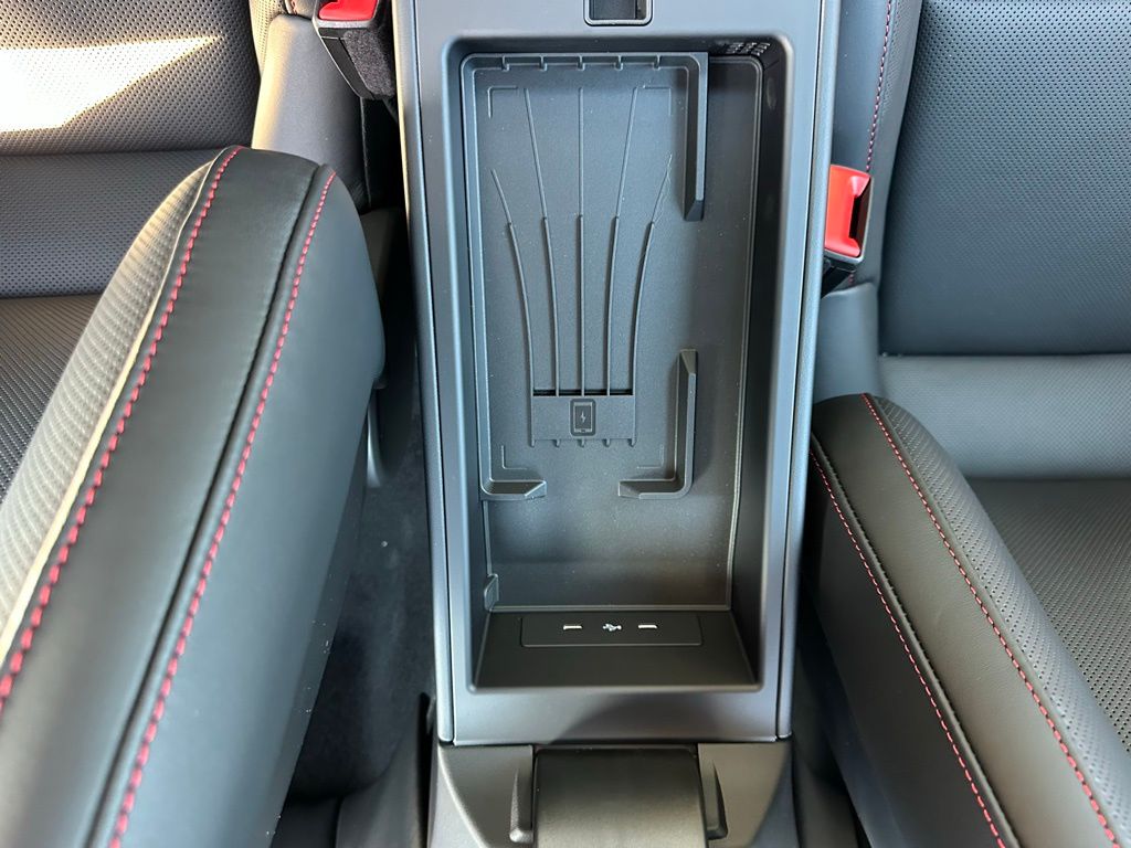 Thumbnail: 2026 Porsche 911 - 27