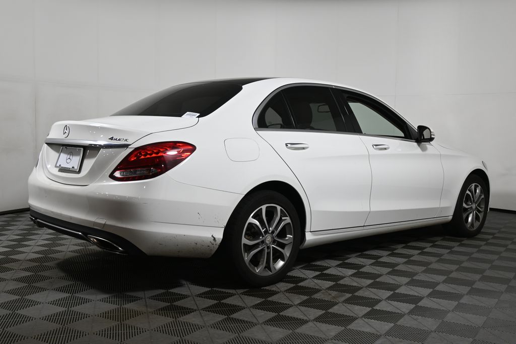 Thumbnail: 2015 Mercedes-Benz C-Class - 10