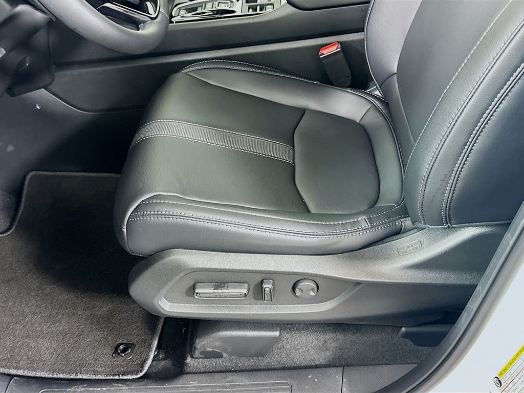 Thumbnail: 2026 Honda Pilot - 21