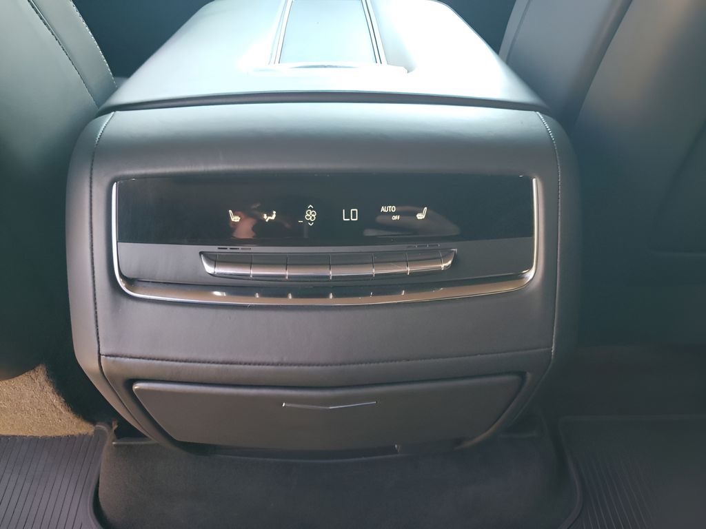 Used Car 2022 Cadillac Escalade  Sport Platinum For Sale Under $80,000 In Austin, Texas