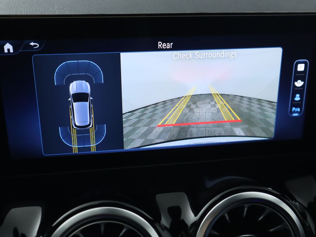 Thumbnail: 2025 Mercedes-Benz GLA - 15