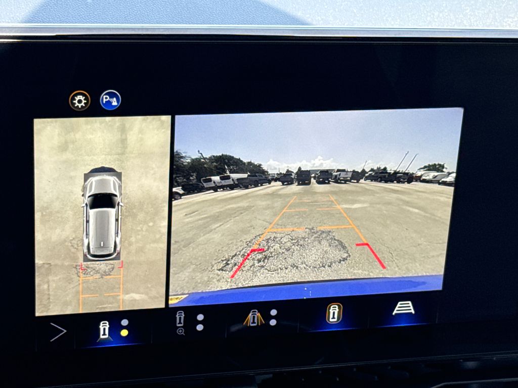 Certified Used 2026 Blue Chevrolet ACTIV image 20
