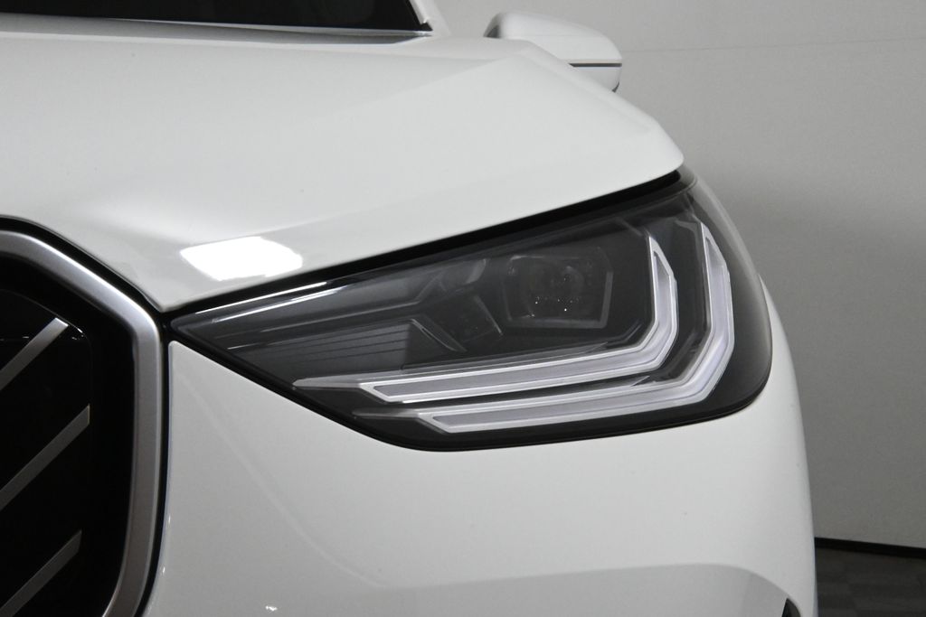 Thumbnail: 2025 BMW X3 - 11