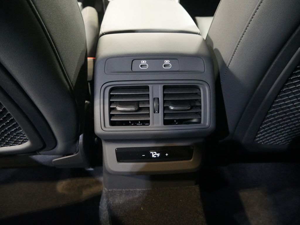 Thumbnail: 2025 Audi Q5 - 29