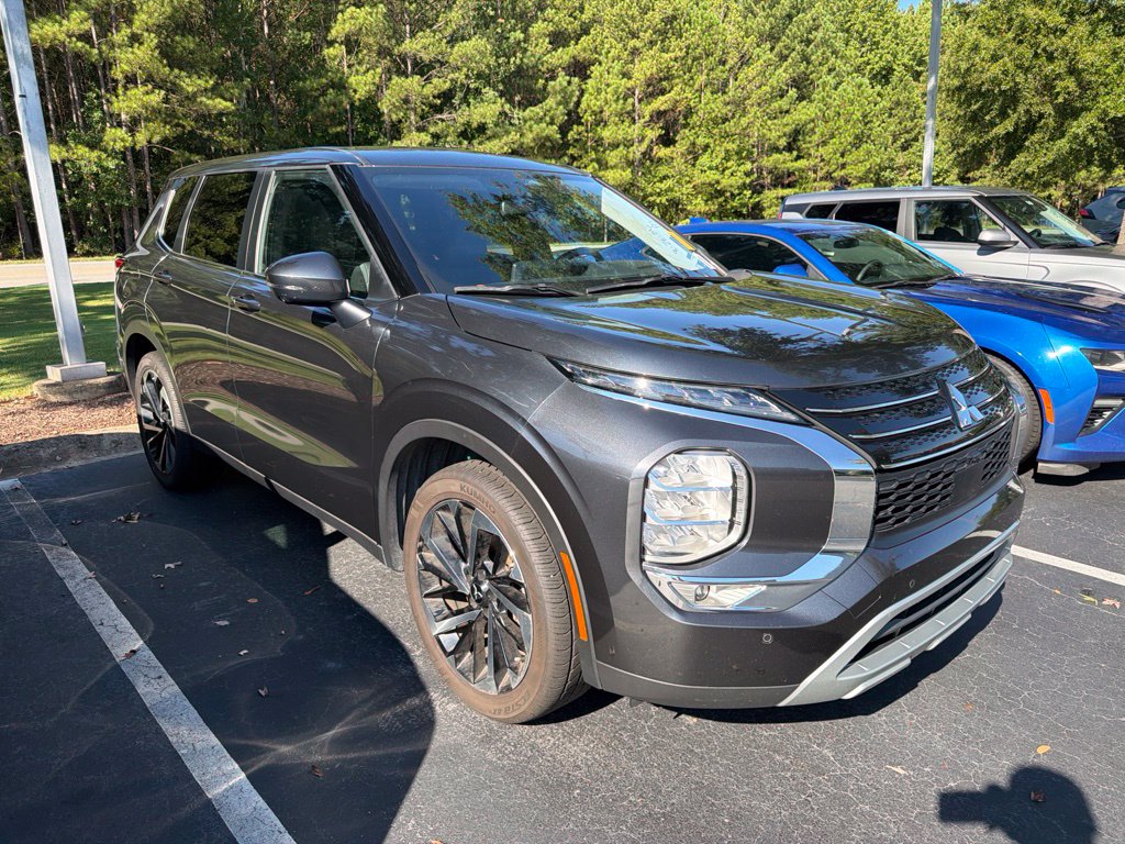 2024 Mitsubishi Outlander SE Black Edition Graphite Gray - Jim Hudson Acura - Image 2