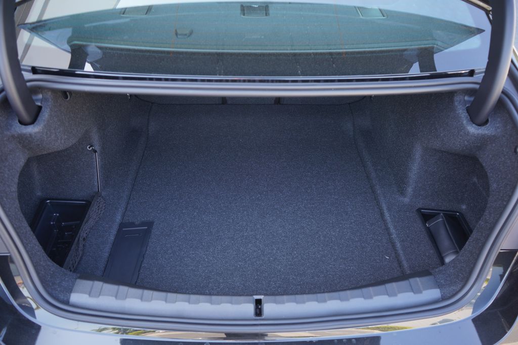 Thumbnail: 2025 BMW 3 Series - 20