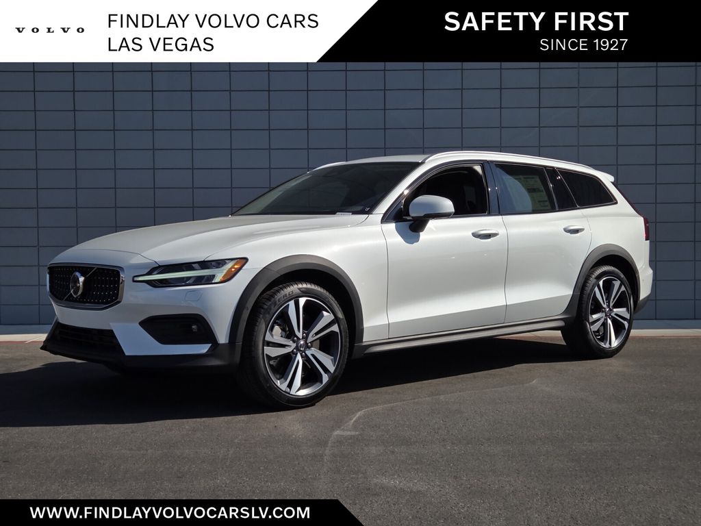 Crystal White Pearl 2026 Volvo V60 Wagon All-Wheel Drive Automatic