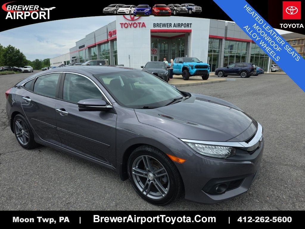 2017 Honda Civic Touring CVT's photo