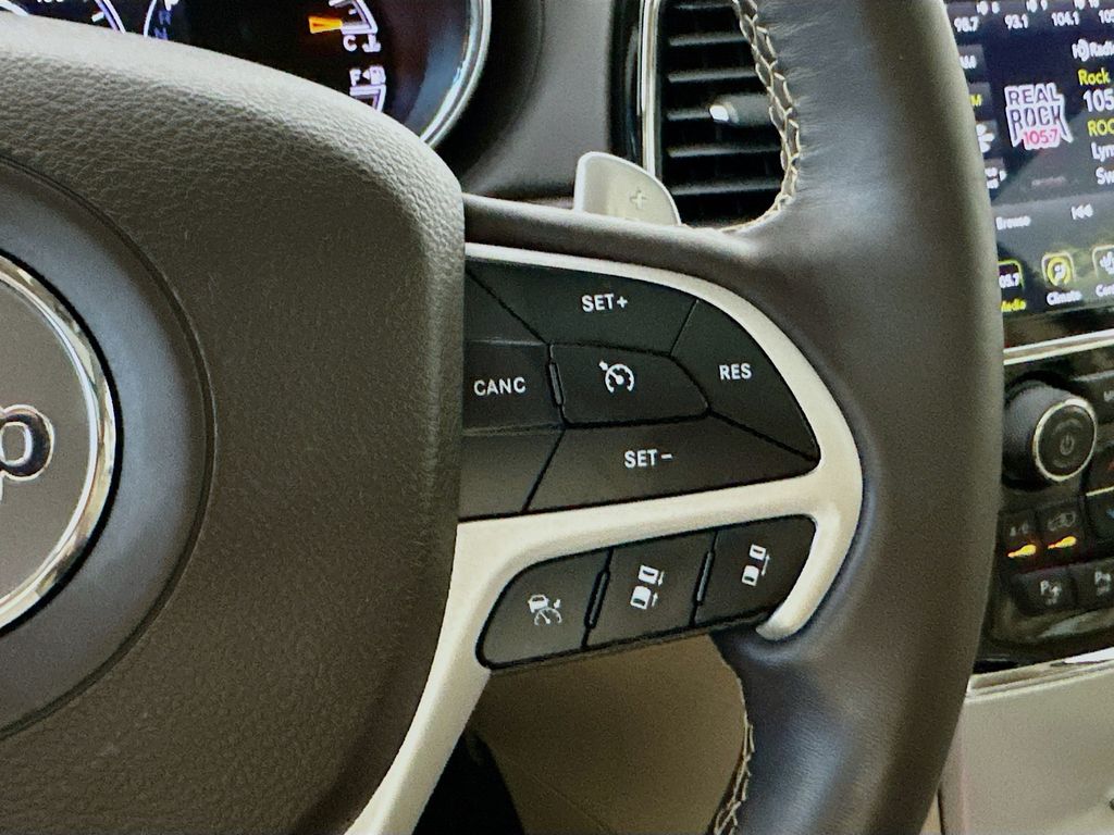 JeepGrand Cherokee26