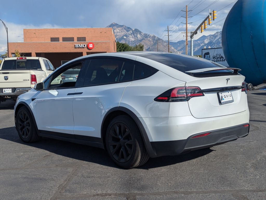 2022 Tesla Model X Base 8