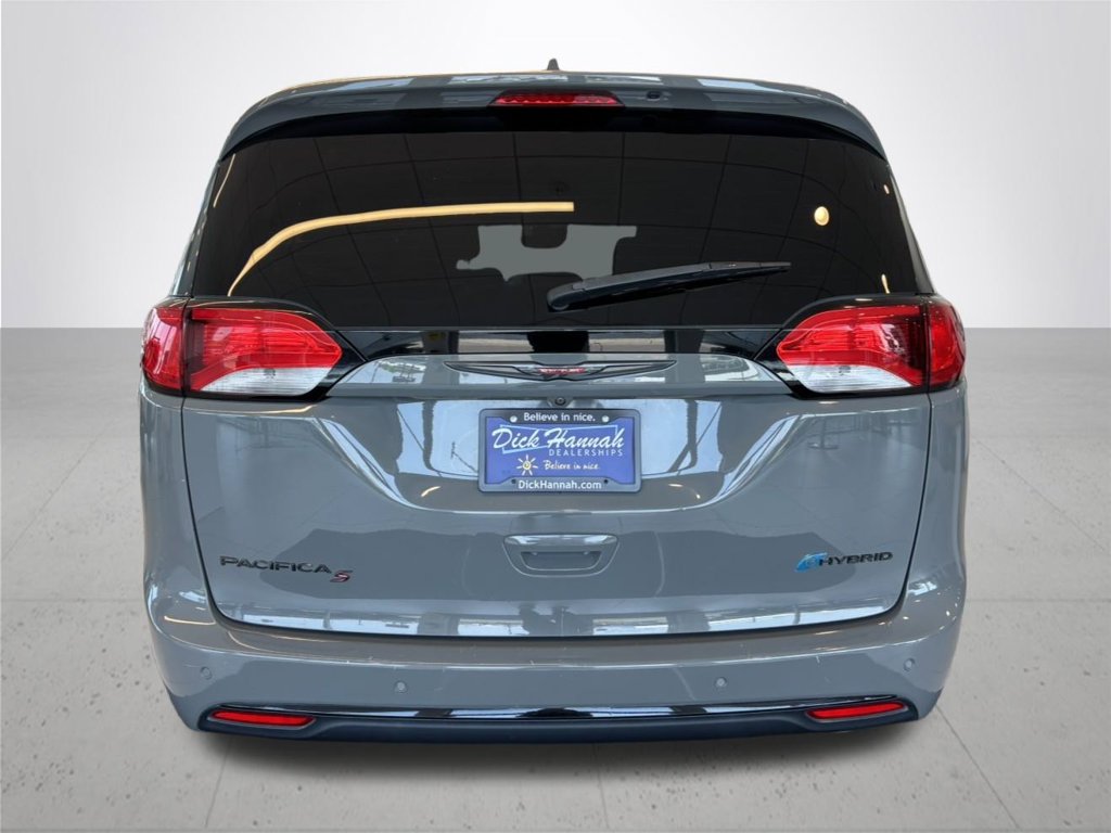 2020 Chrysler Pacifica Hybrid Limited