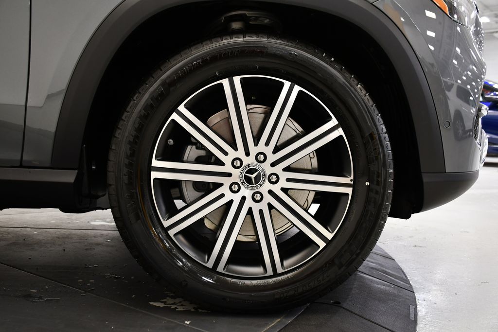 Thumbnail: 2026 Mercedes-Benz GLE - 16